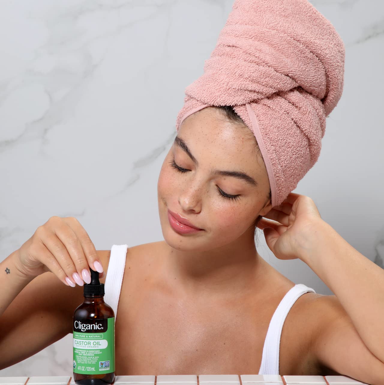 Cliganic Organic Castor Oil, 100% Pure (4oz with Eyelash Kit) - For Eyelashes, Eyebrows, Hair & Skin CliganicBuy Supplements Australia