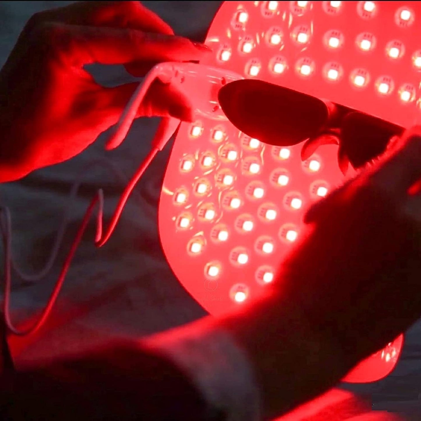 Lyte Wireless LED Light Therapy Mask Red Blue Amber 3 Color Light Weight| Includes Power Lift CareBuy Supplements Australia
