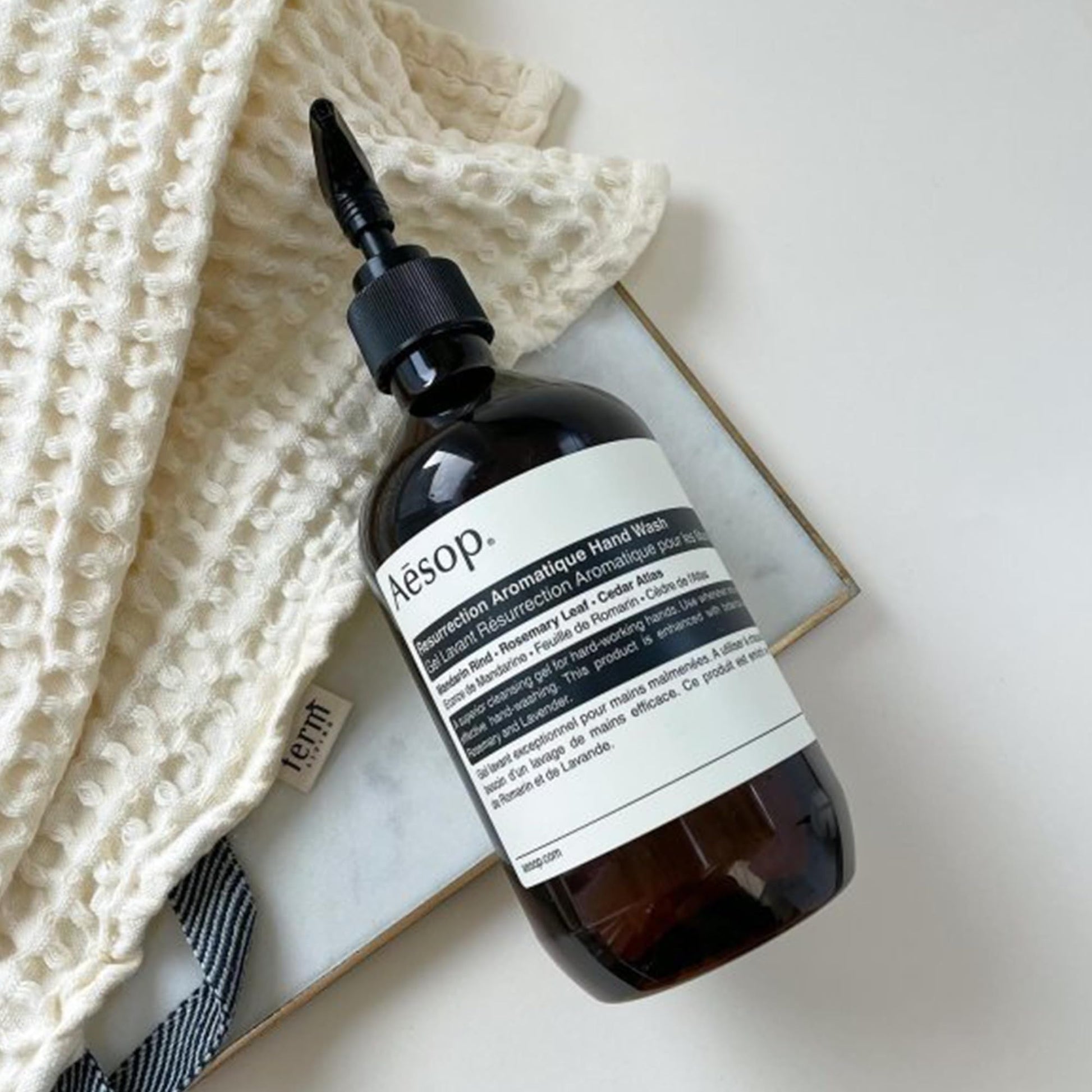 Aesop Resurrection Aromatique Hydrating Hand Wash | Gentle Non-Drying Hand Soap with Mandarin Rind, Rosemary, & Lavender - Maple Wellness Supplements