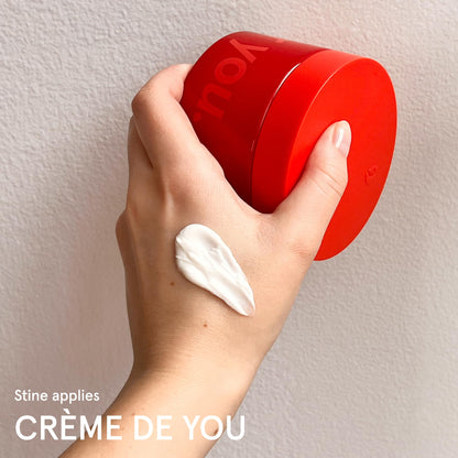 Glossier Crème de You Dry-Touch Body Butter - Signature You Fragrance Scented Body Cream for Dry Skin & 24 Hour Hydration - Shea Butter & Jojoba Oil - Warm & Spicy - Dermatologist-Tested, Vegan, 215ml - Maple Wellness Supplements