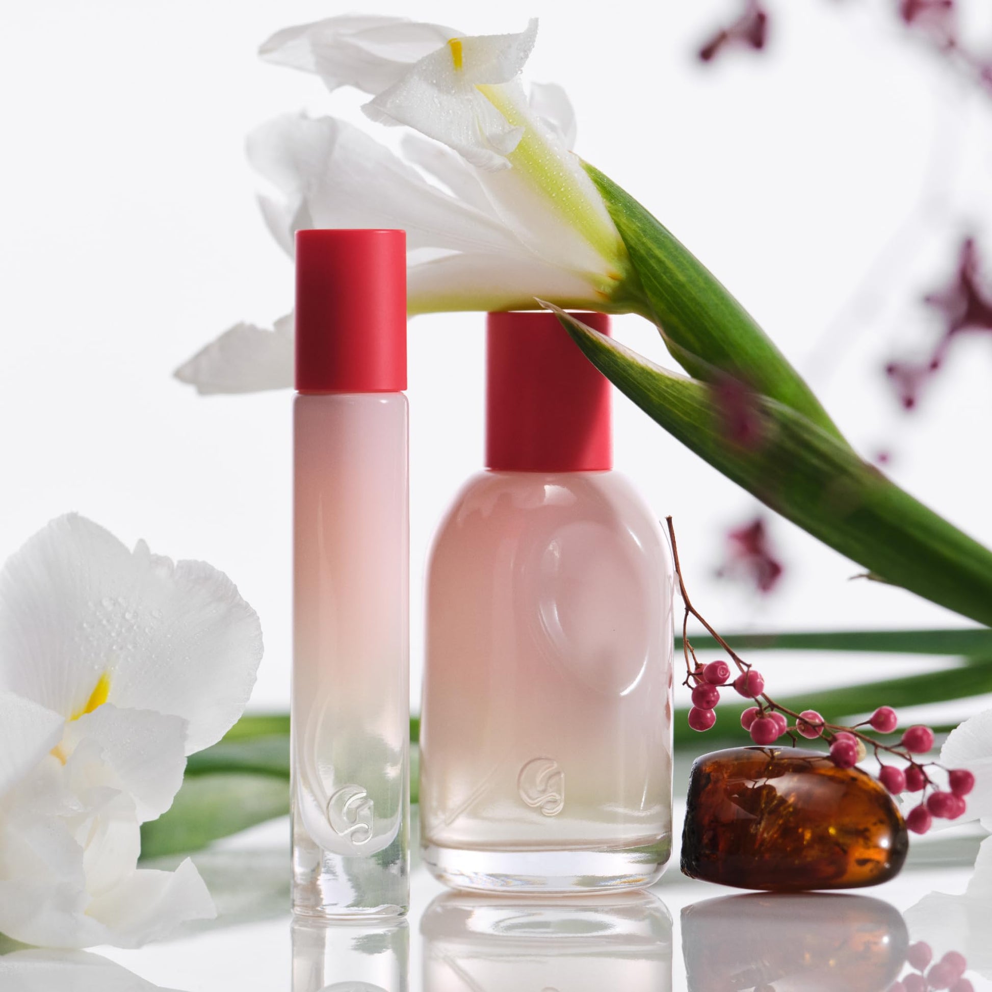 Glossier You Eau de Parfum - Unisex Fragrance for Men & Women, Skin-Scent Enhancer Smells Different on Everyone - Musky, Warm & Spicy Perfume with Pink Pepper, Iris & Ambrox Base Notes, 50ml - Maple Wellness Supplements