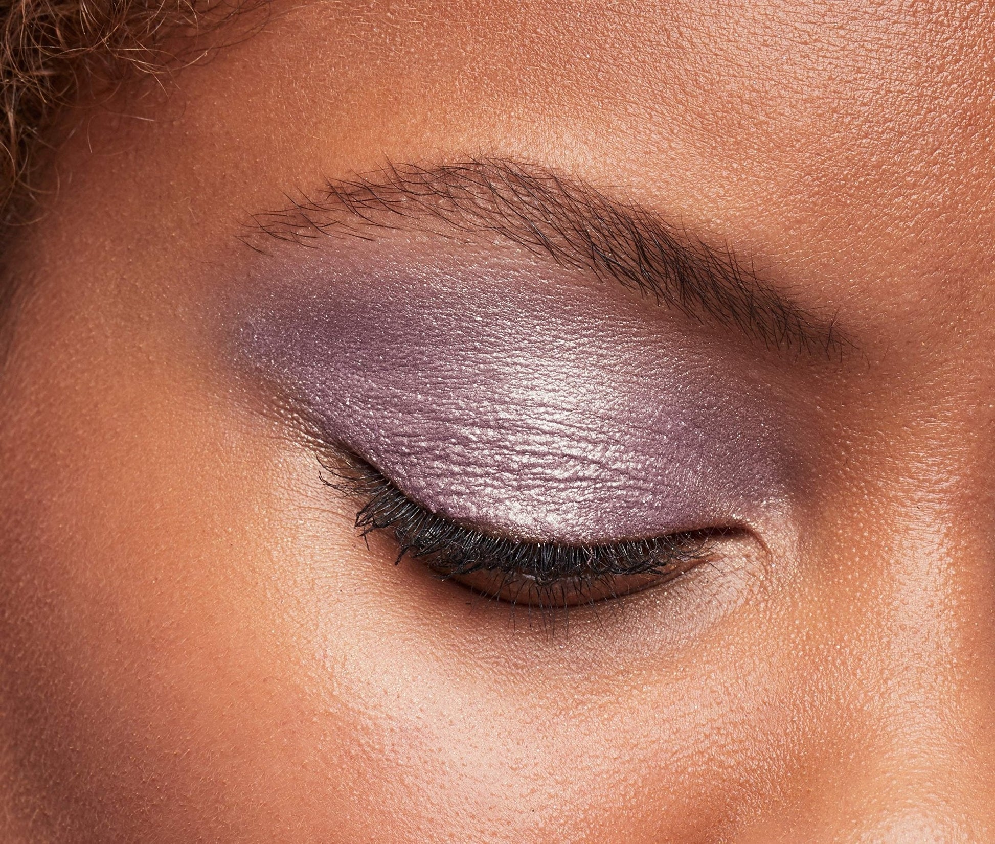 L'Oreal Paris Brilliant Eyes Shimmer Liquid Eye Shadow, Longwearing Lasting Shimmer, Crease Resistant, Flake-Proof, Precision Applicator, Quick Dry, Non-Greasy, Amethyst Quartz, 0.1 oz. - Maple Wellness Supplements