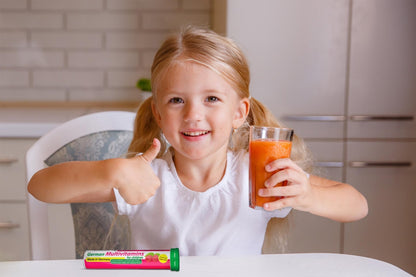 T&D German Multivitamin for Children 60 Drink Effervescent Tablets - Sweet Raspberry Flavour, Sugar Free, Vegan - Vitamin C, E, B1, B2, B6, B12 - Maple Wellness Supplements