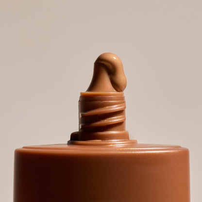 YENSA Super Serum Silk Bronzing Drops for Face - Liquid Bronzer Drops Enriched with Bakuchiol, Ferulic Acid & Super Oils - Hydrates & Nourishes with a Subtle Shimmer Finish - Universal Shade (1 Fl oz) - Maple Wellness Supplements