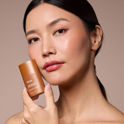 YENSA Super Serum Silk Bronzing Drops for Face - Liquid Bronzer Drops Enriched with Bakuchiol, Ferulic Acid & Super Oils - Hydrates & Nourishes with a Subtle Shimmer Finish - Universal Shade (1 Fl oz) - Maple Wellness Supplements